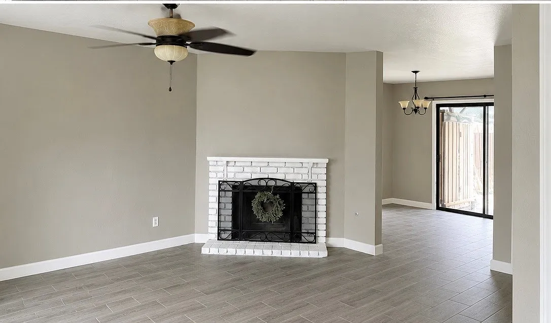 2 bed, 1.5 bath, 1200 sqft, $1,700 — Photo 2