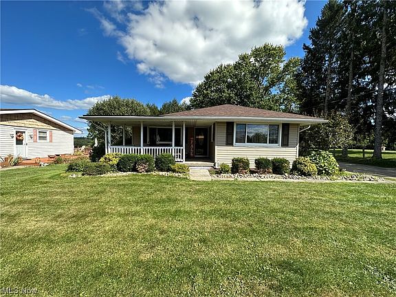 2nd image of 238 Olive Dr