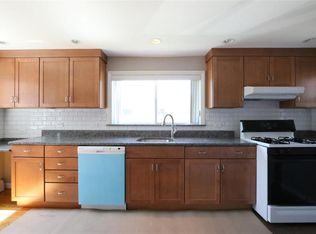 12 Meacham Rd #2, Cambridge, MA 02140