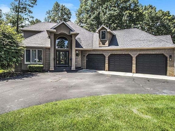 2nd image of 26190 Woodsong Ct