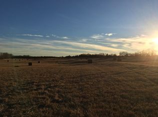 1648 3600th Ave, Wakefield, KS 67487