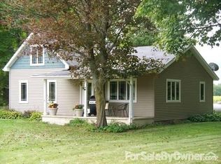 8680 S Young Rd, Falmouth, MI 49632
