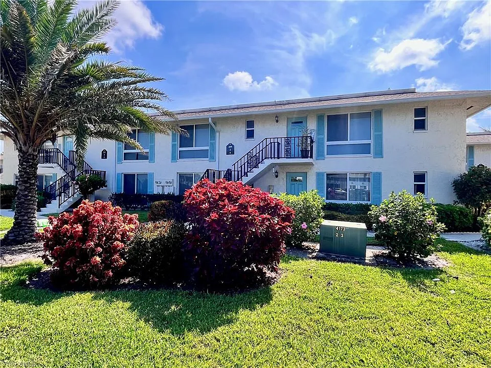 209 Palm Dr #1
