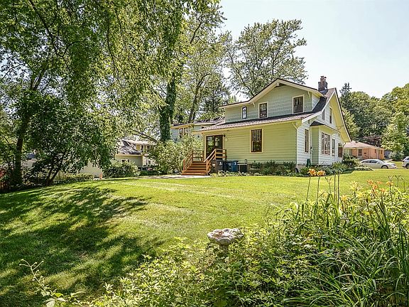 5th image of 114 Grandview Dr