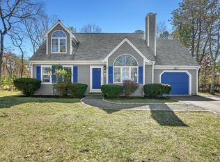 31 Sewall Dr, Mashpee, MA 02649