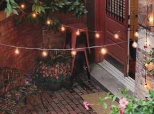 195 Commonwealth Ave #A2, Boston, MA 02116