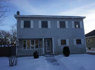 655 Congdon Ave, Elgin, IL 60120