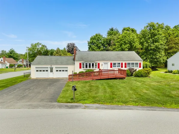 14 Mainetti Drive, Poughkeepsie, NY 12603