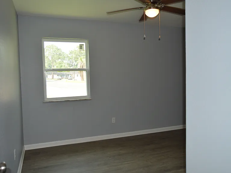 219 Leon St #6 — Photo 12