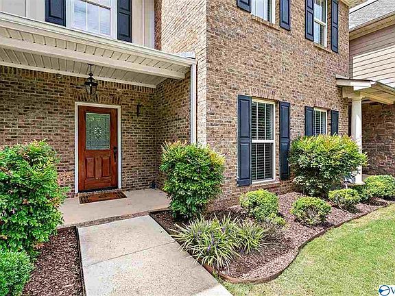 2nd image of 107 Golden Rod Ln