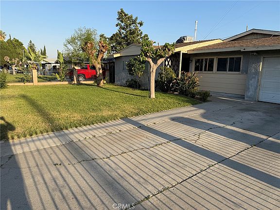 4th image of 754 Citrus St