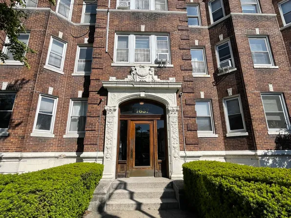 1637 Commonwealth Ave, Brighton, MA