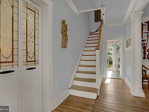 4th image of 2303 E Cold Spring Ln