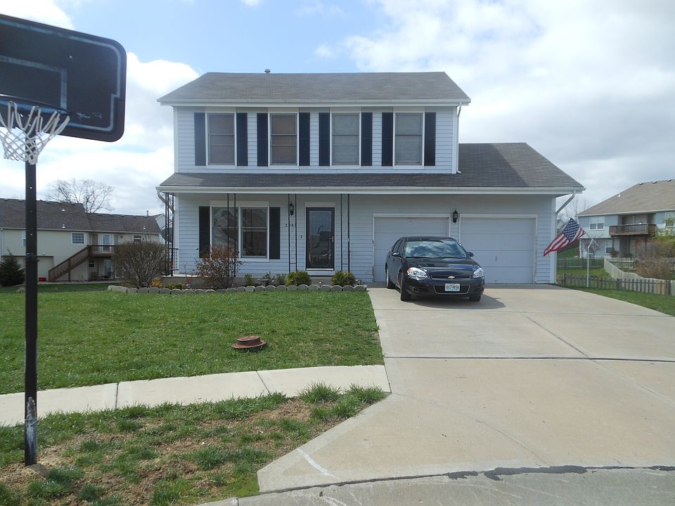 1st image of 2909 Willow Ter