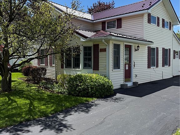 2nd image of 74 Bridge St