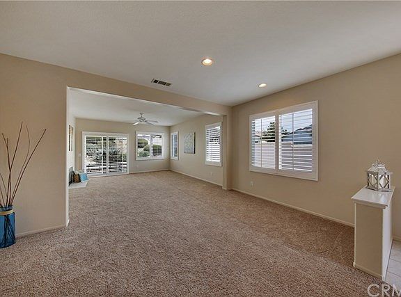4th image of 28248 Meadowsweet Dr