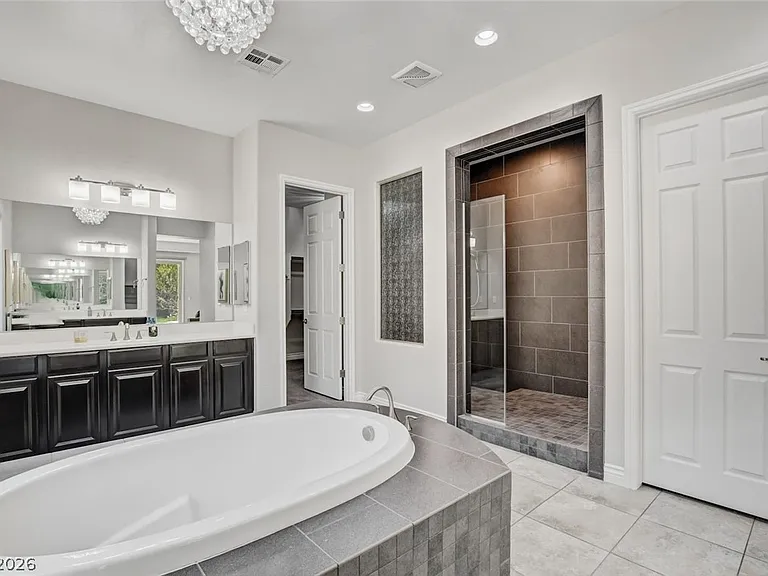 11 Grand Masters Dr — Photo 48