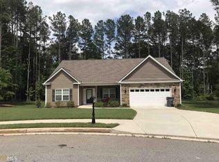 419 Laurel Ln, Social Circle, GA 30025