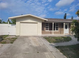2201 43rd Ln SW, Naples, FL 34116