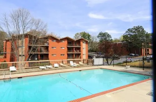 2 bed, 795 sqft, $1,200 — Photo 2