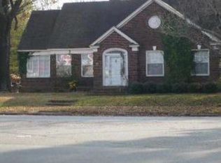 200 W Harding Ave, Pine Bluff, AR 71601