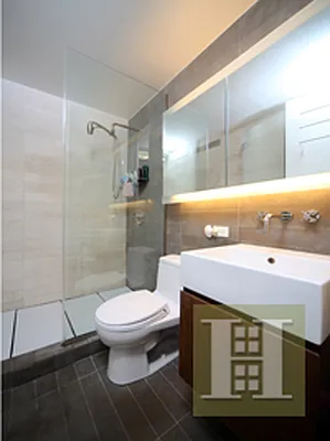 Rented by Halstead Real Estate | media 32