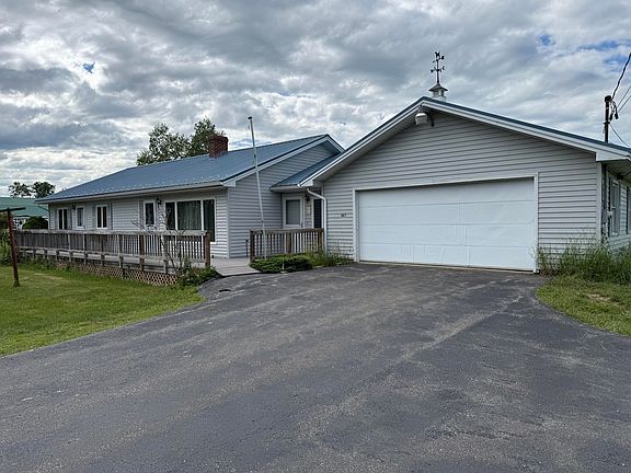 2nd image of 445 Lewiston Road