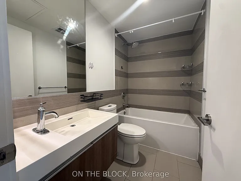390 Cherry St #1503 — Photo 4