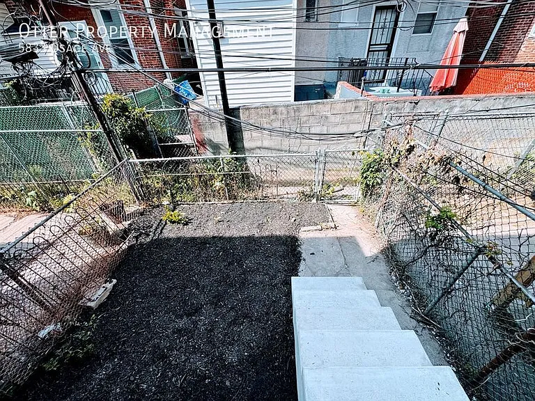 5833 Osage Ave — Photo 37