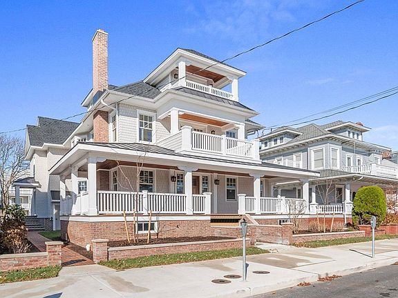 2nd image of 1216 Ocean Ave #B