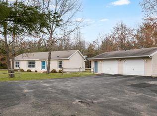 20984 W Almy Rd, Howard City, MI 49329