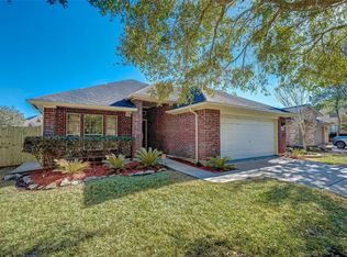 13820 Montclair Hill Ct, Rosharon, TX 77583