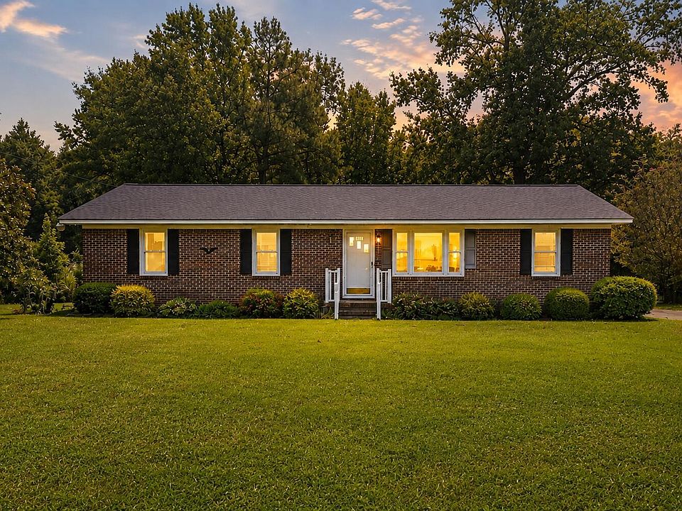 1st image of 8365 Strickland Rd