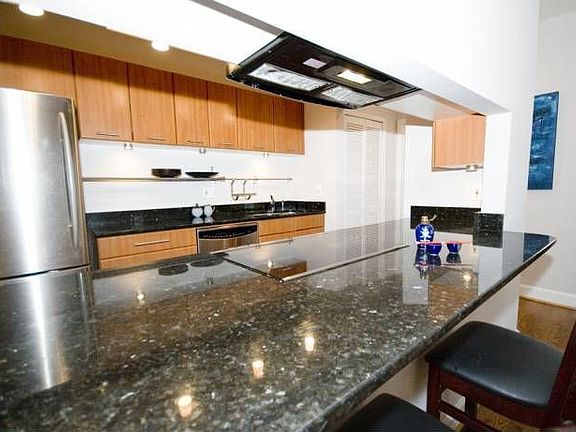 Granite breakfast bar