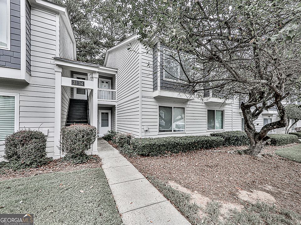 1st image of 34 Arbor End SE