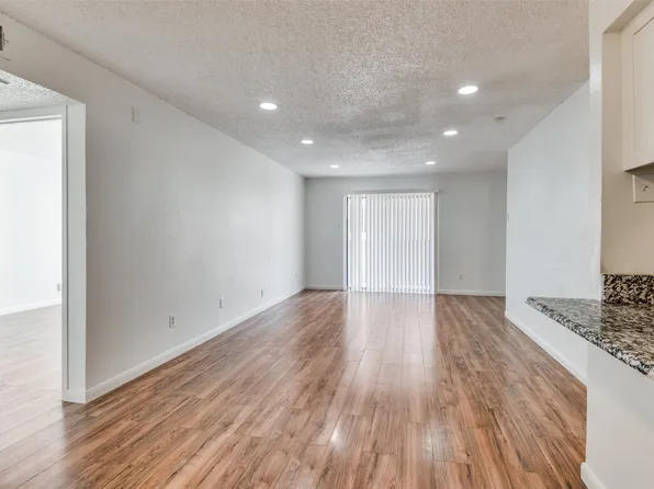 8110 Skillman St APT 1031, Dallas, TX 75231