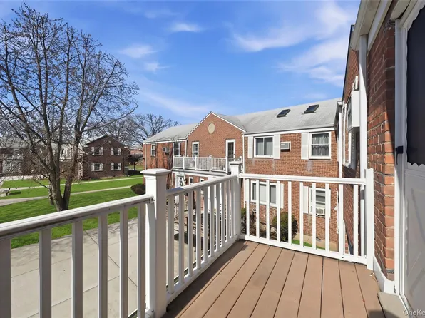 260-55 Union Turnpike #B, Glen Oaks, NY 11004