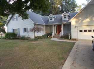 602 NW 3rd St, Corning, AR 72422