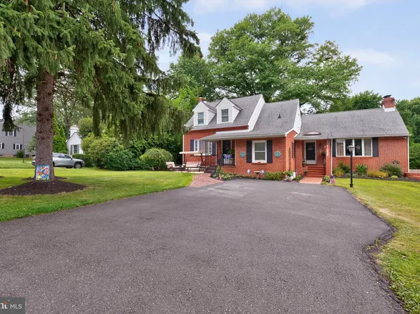 68 New Rd, Churchville, PA 18966