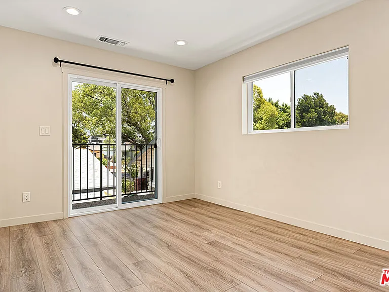 3500 1/2 La Clede Ave — Photo 13