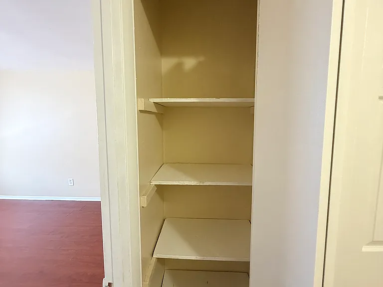 75 Fairview Ave #1-0 — Photo 12