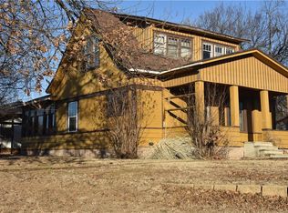 301 W Virginia Ave, Anadarko, OK 73005