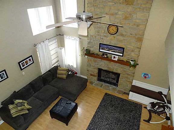2nd image of 8840 Sunbow Dr