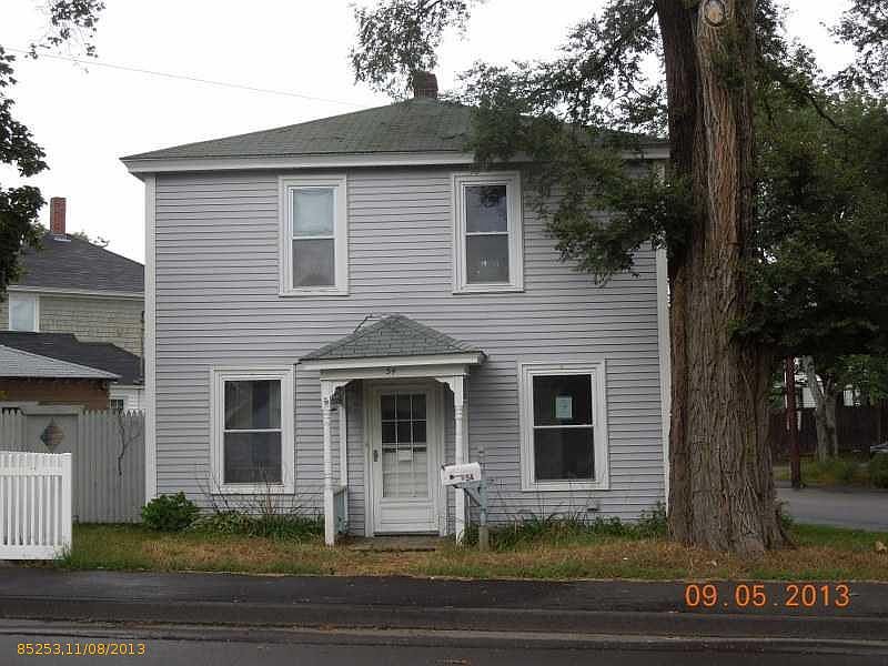 1st image of 54 Saco Ave
