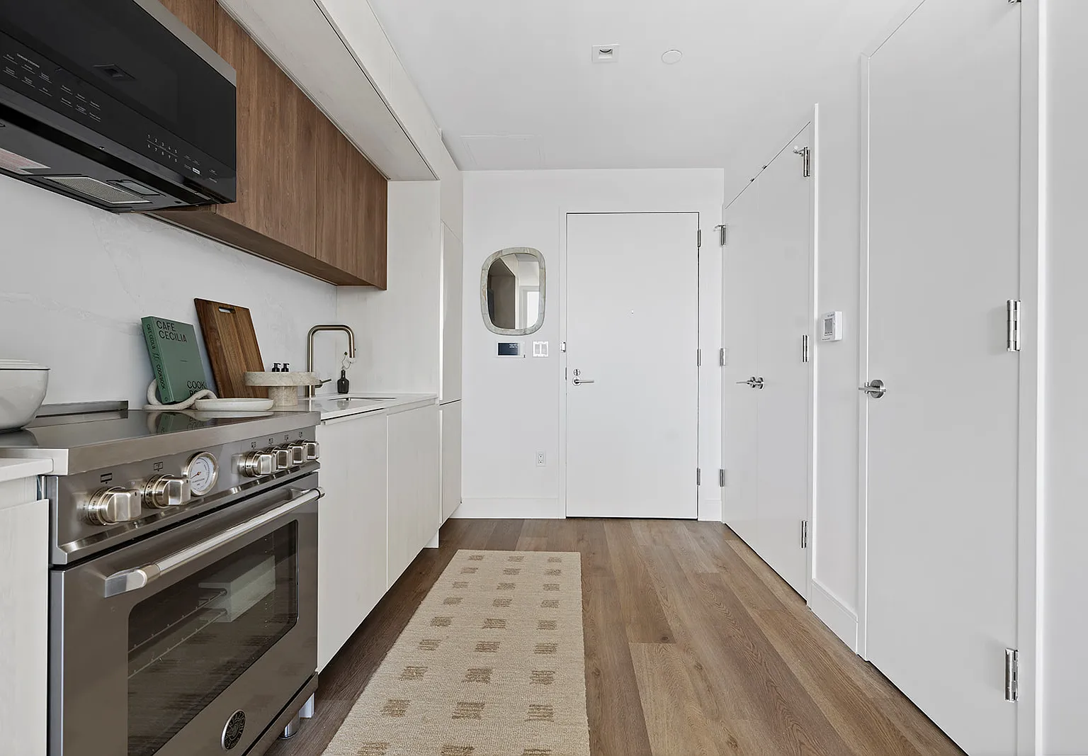 644 East 14th Street — Photo 2