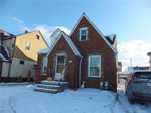 6907 Gerald Ave, Parma, OH 44129