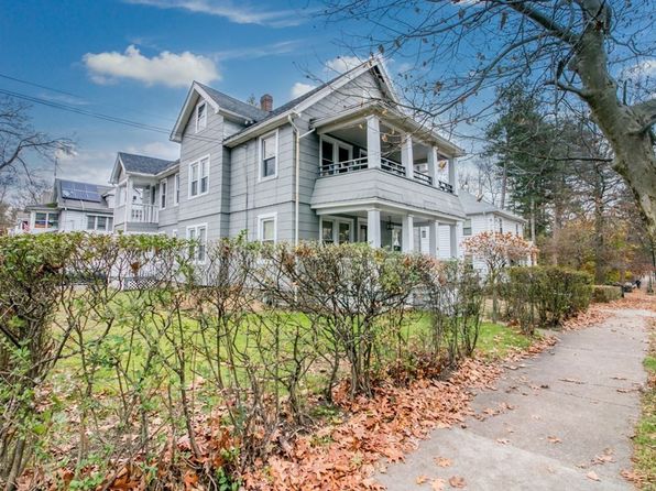 773 775 Armory St Springfield Ma 01107 Zillow