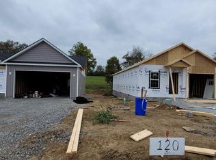 120 Winning Colors Dr, Danville, KY 40422