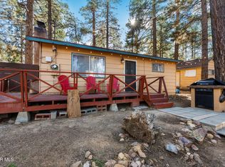 314 Victoria Ln, Sugarloaf, CA 92386