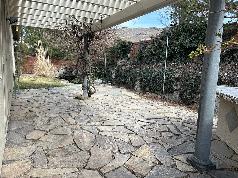 2620 Heather Field Ln — Photo 24